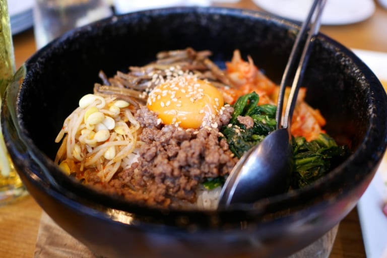 写真ACフリー素材「石焼きビビンバ」