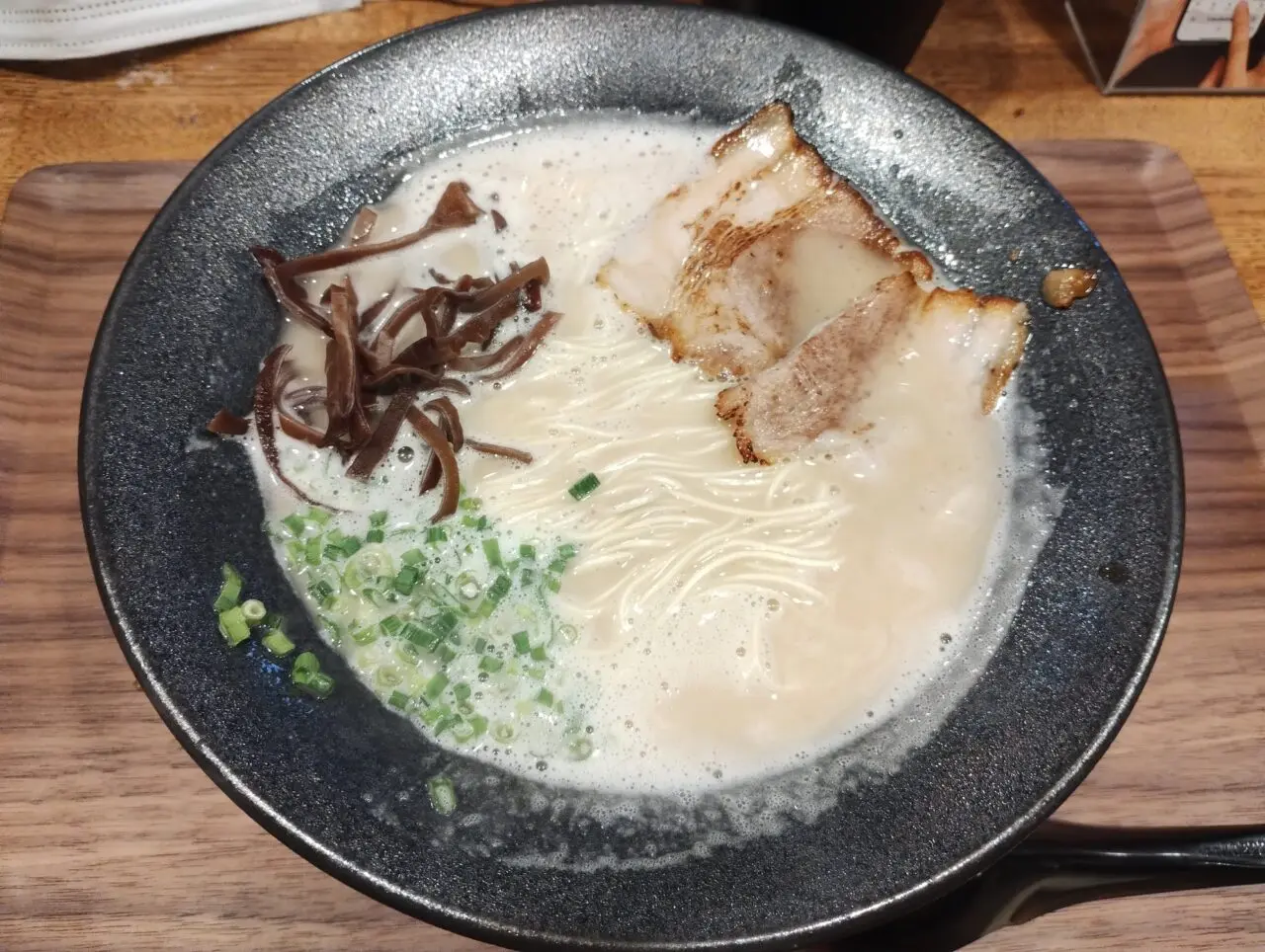 白ラーメン