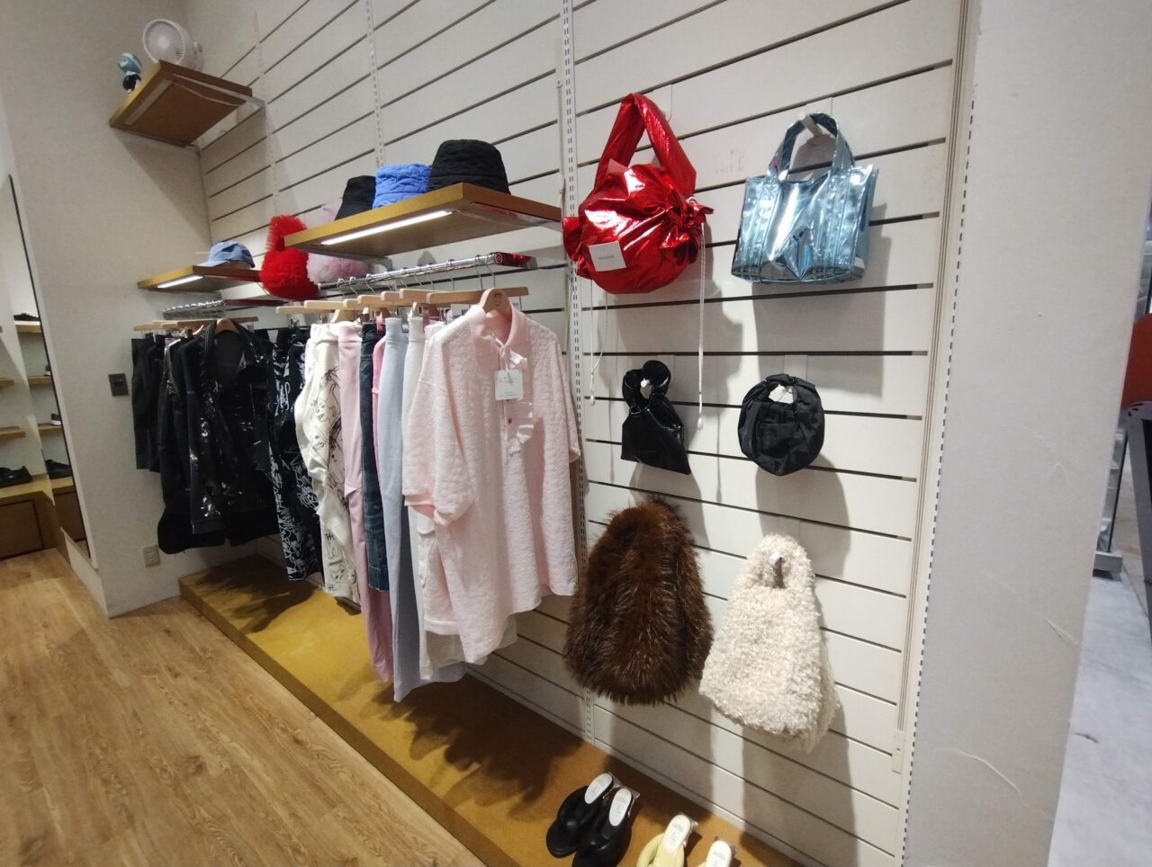 レディースファッション