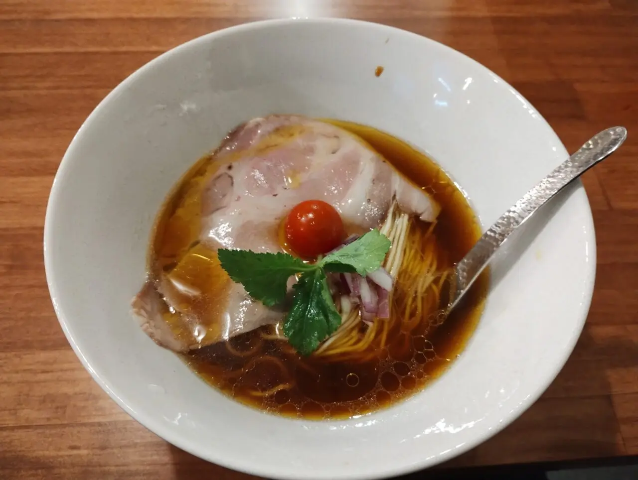 鶏醬油ラーメン
