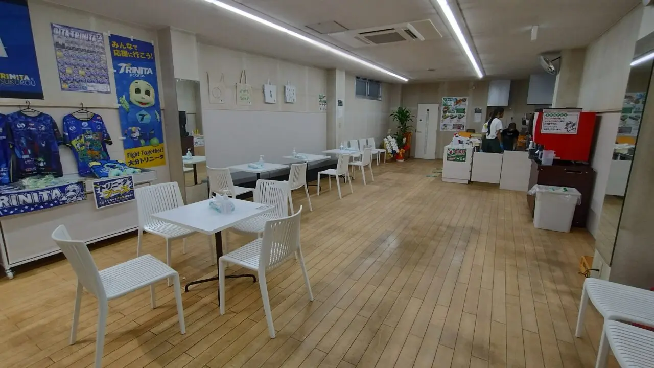 2階イートインスペース