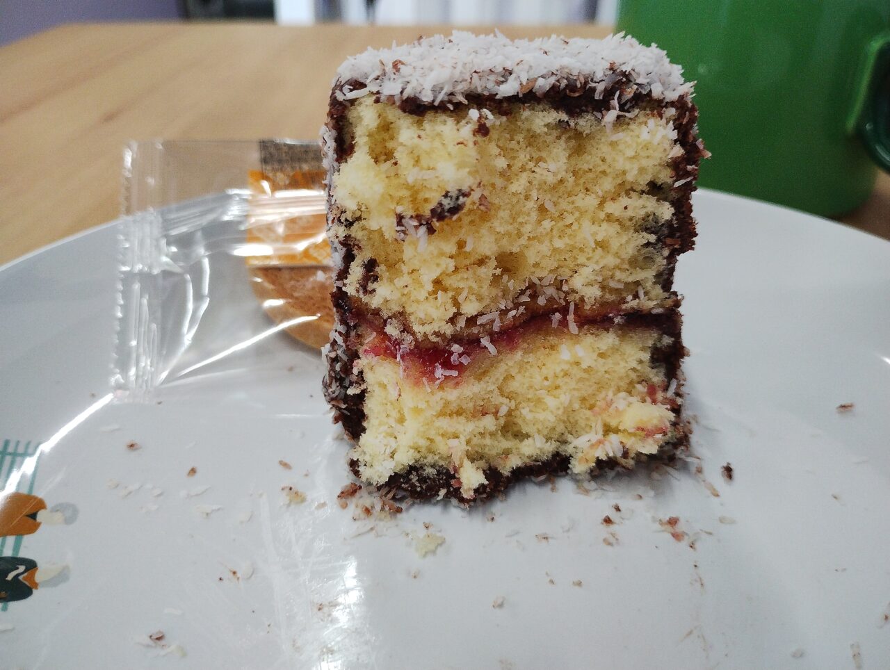 ラミントンケーキ断面