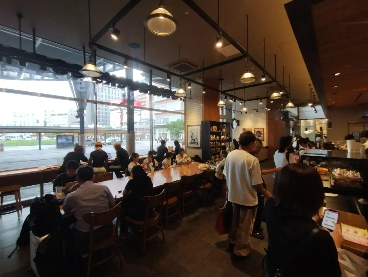店内