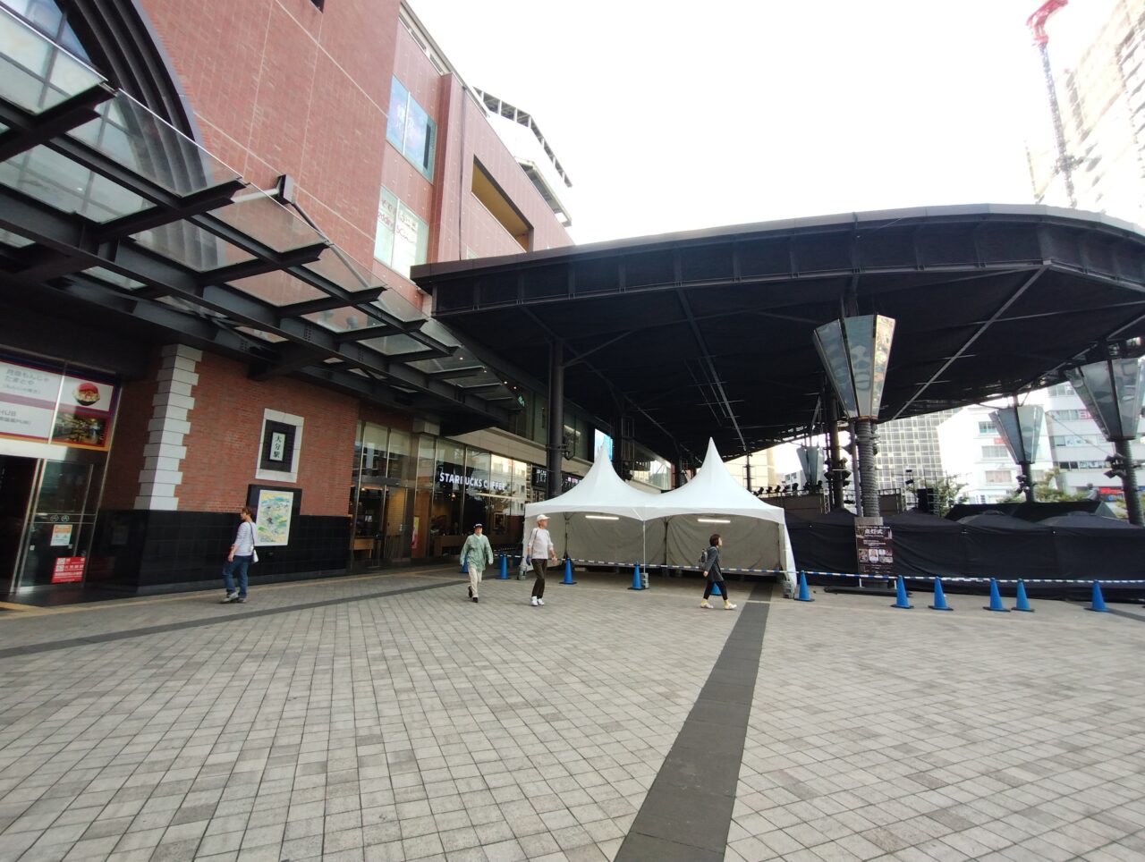 大分駅前